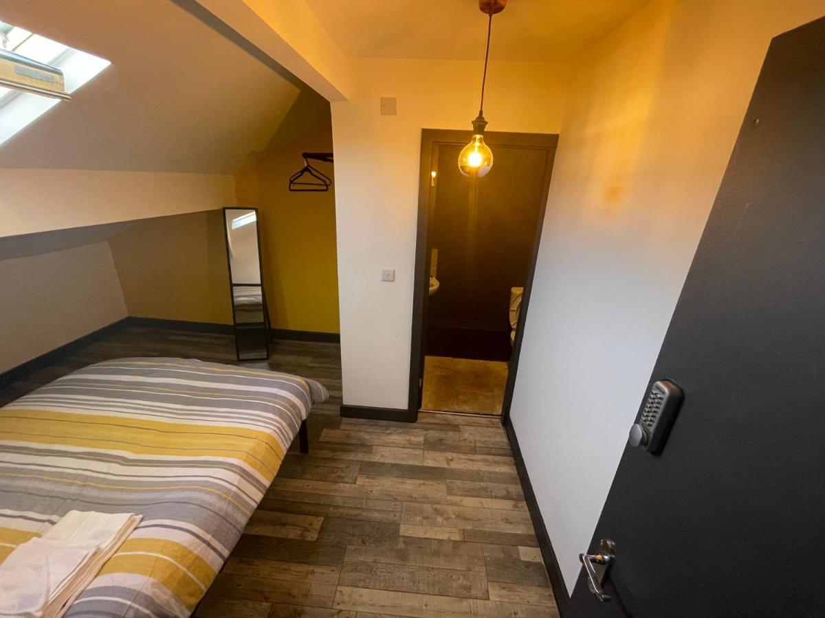 The Willow - Superb Spacious 3 Bed Room Apartment Blackpool Bagian luar foto